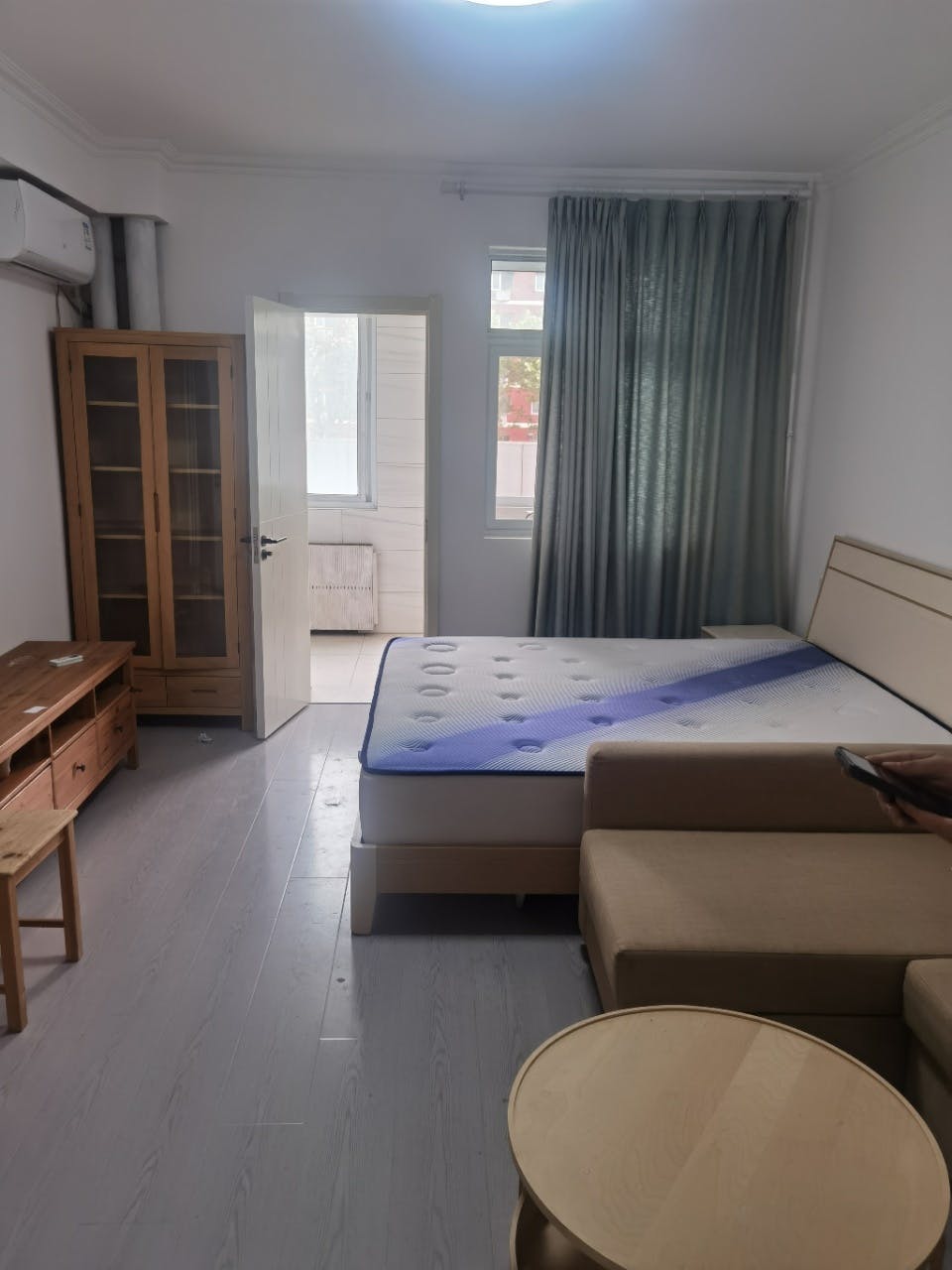 Renmin University (RUC) East Gate, Shuang'an, Youth Apartment, 2nd floor, south-facing one-bedroom