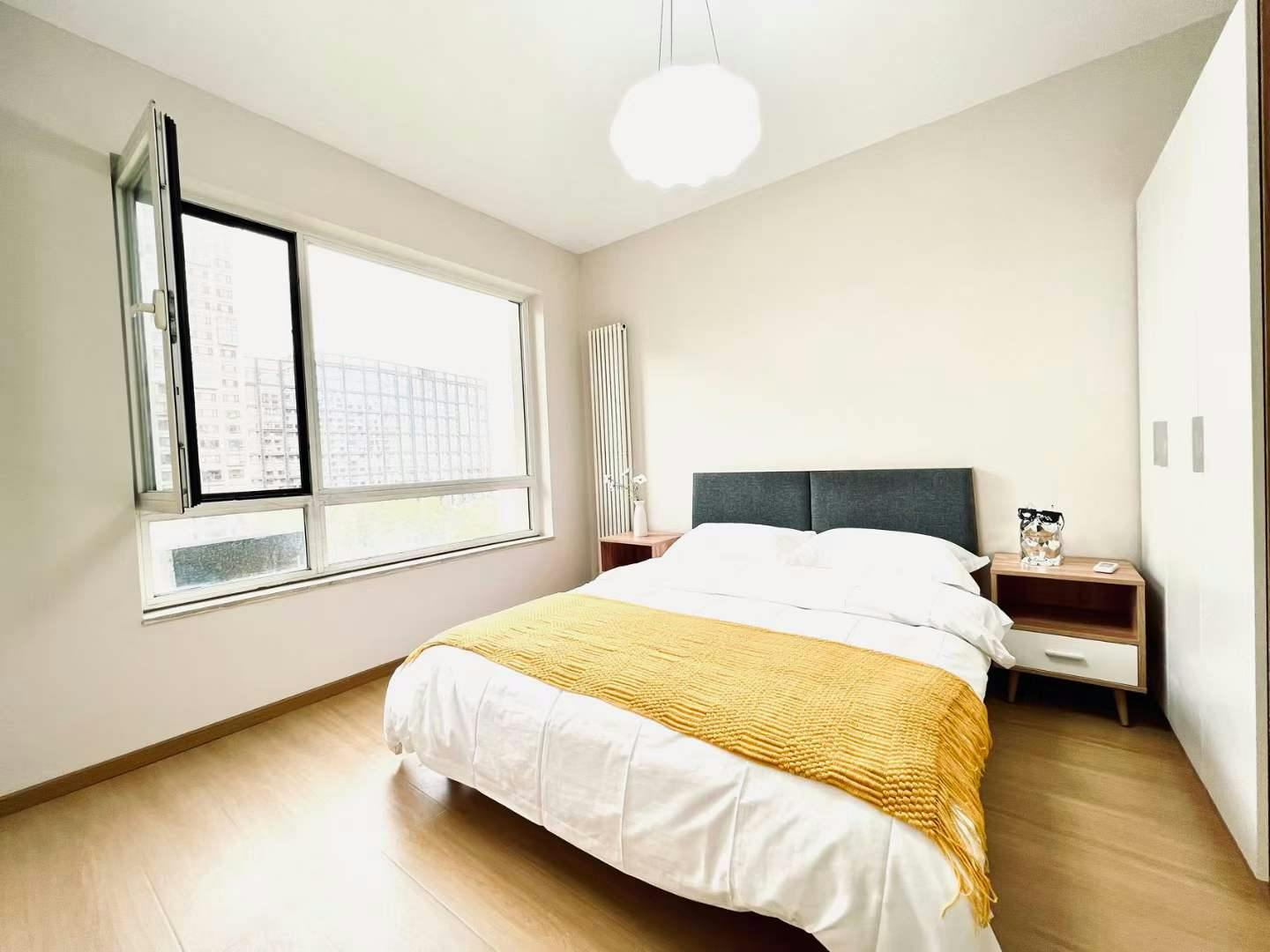 Guomao/Shuangjing, 10/7 pingod community two bedrooms, 6minutes to subway
