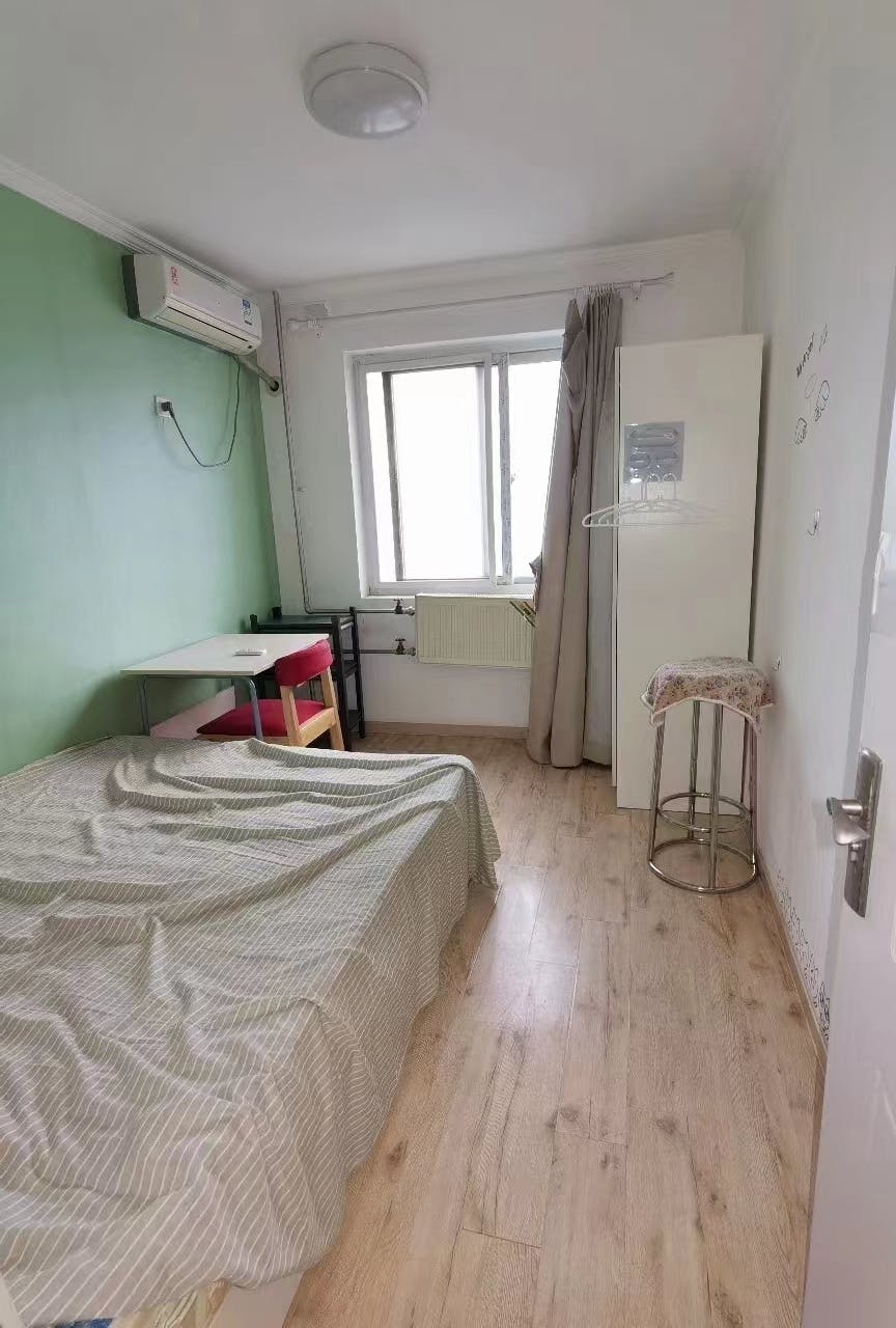 UIBE, Share house, Second bedroom