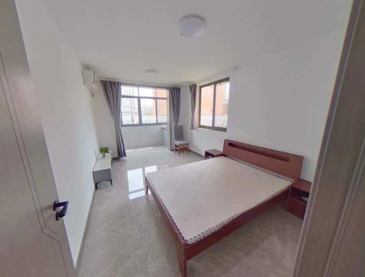 SISU, Neat 2 bedrooms, Line 3, High Floor