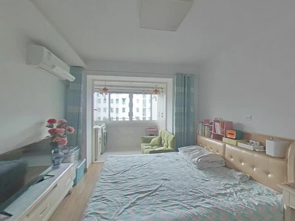 SHNU, 2 bedrooms, 4th floor, Home-Style Interior