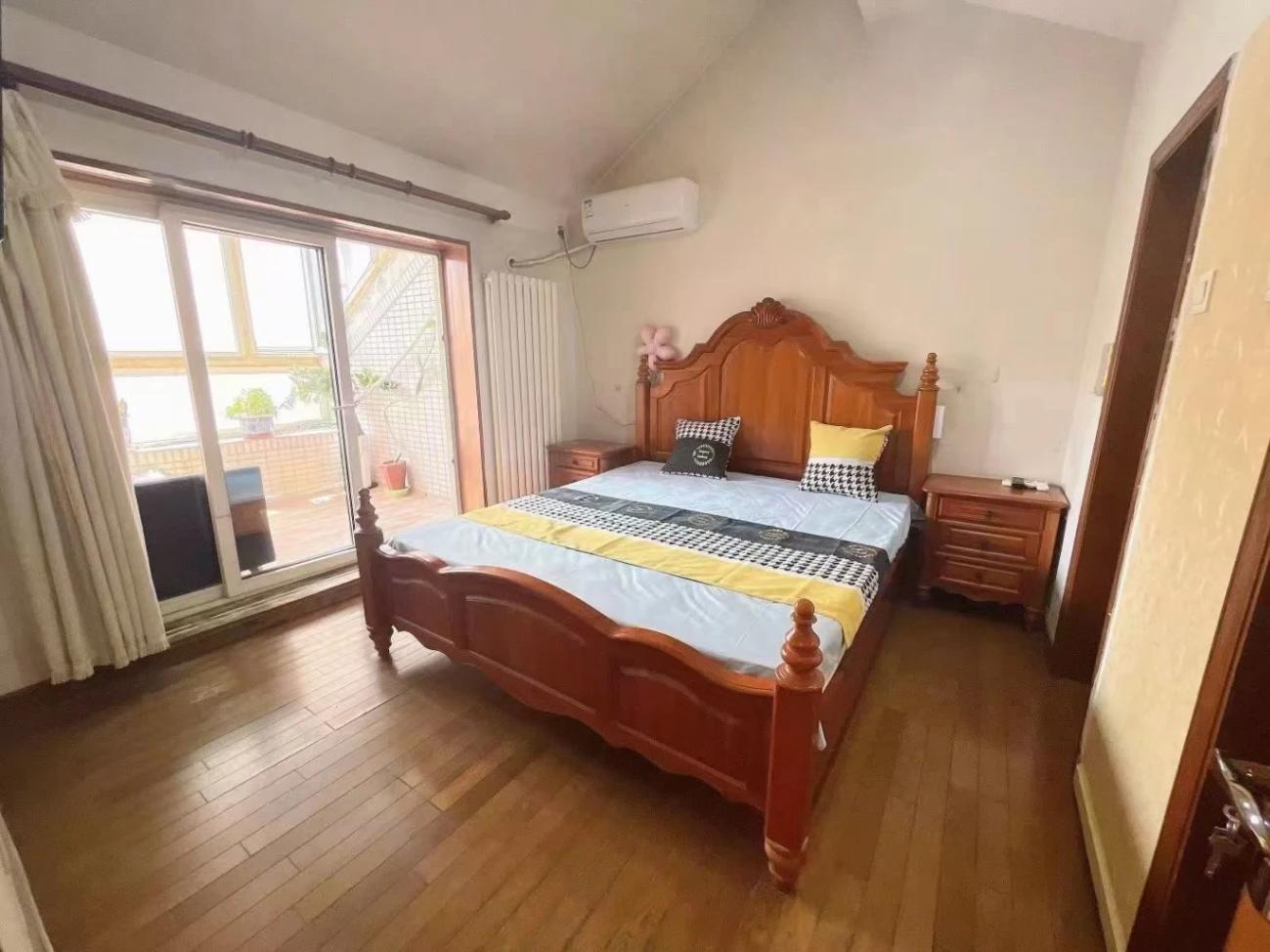 Wangjing, Room with Private Bathroom, Balcony, Shared house