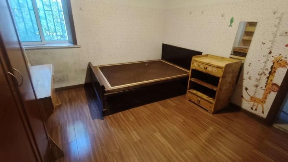 Waigaoqiao, 2 Bedrooms, Fully Furnished, Well-lighted