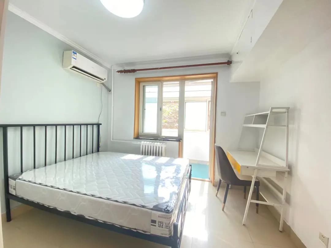 Wudaokou, Jing Shuyuan, Elegantly Decorated Master Bdr with Balcony, Share House