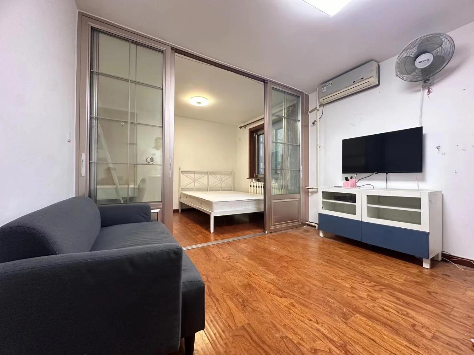 Gucheng, Laoshandongli, Separate Type 1 Bedroom