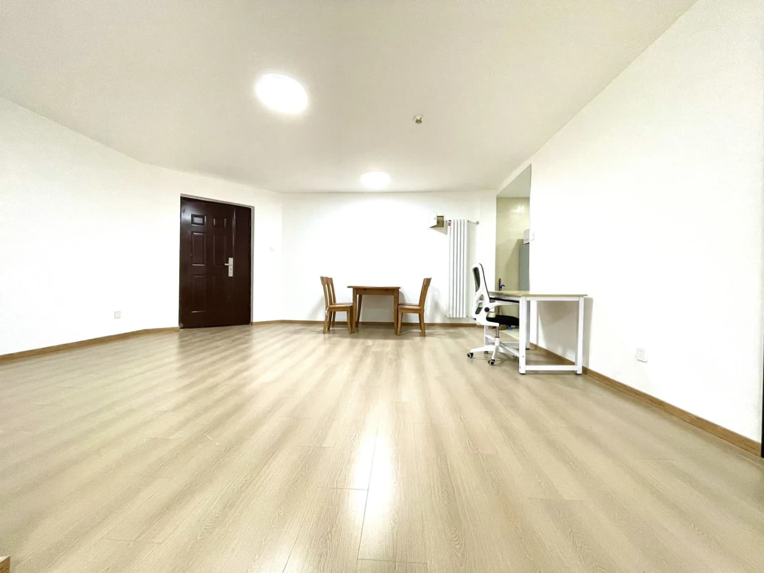 Chaoyang Park, Bihu Residence, 2nd Floor, East-facing, 2 bedrooms, 133㎡, Finely decorated