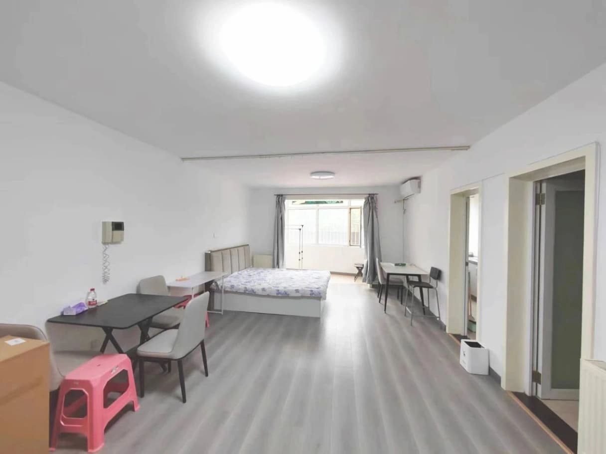 Wudaokou, Wenchengjiezuo, Finely Decorated Studio, Fully Furnished, Ready to Move in