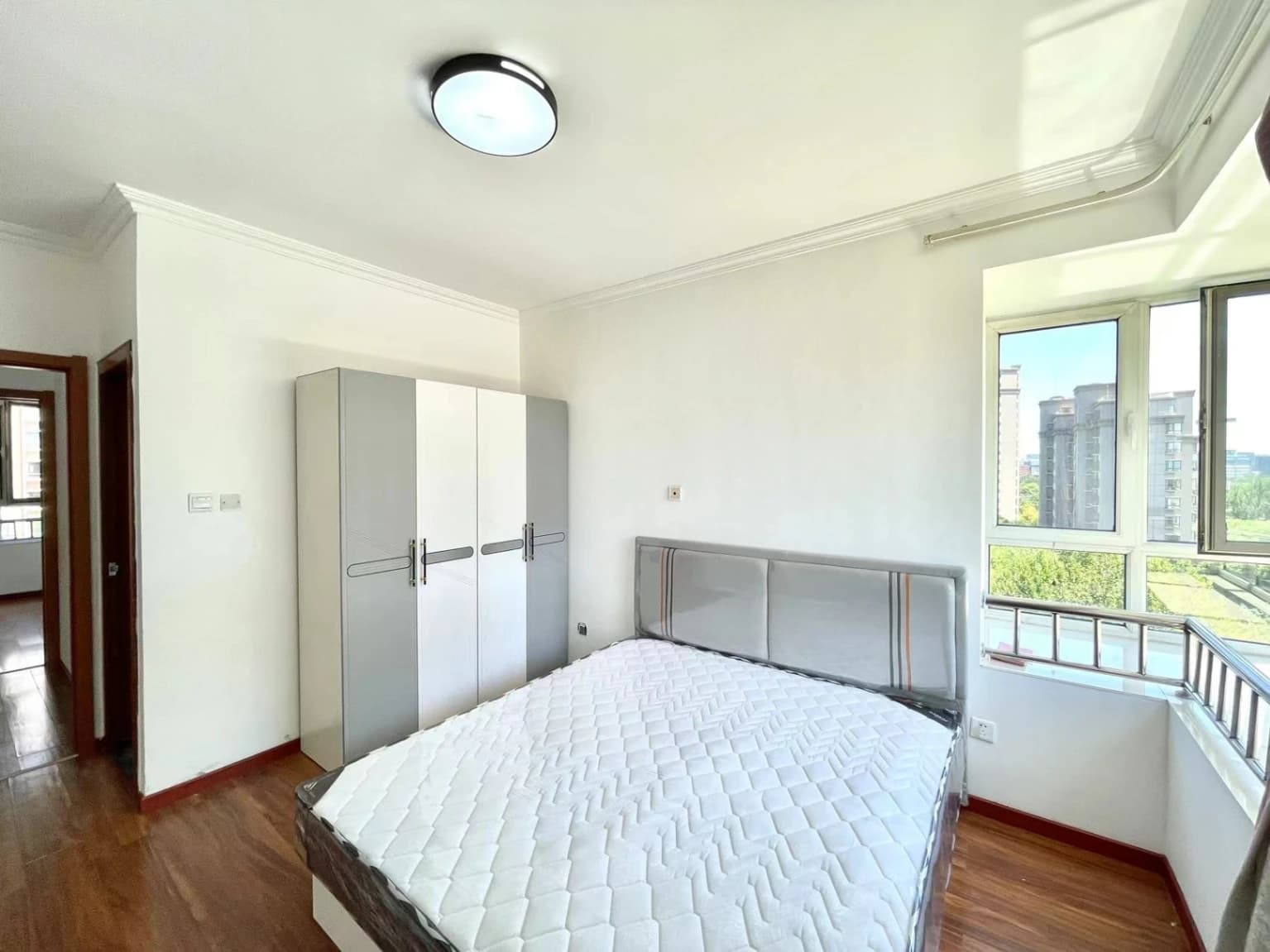 Yizhuang Hexi, Zhongxin East District, 3 Bedrooms, Well Lighted, 130㎡