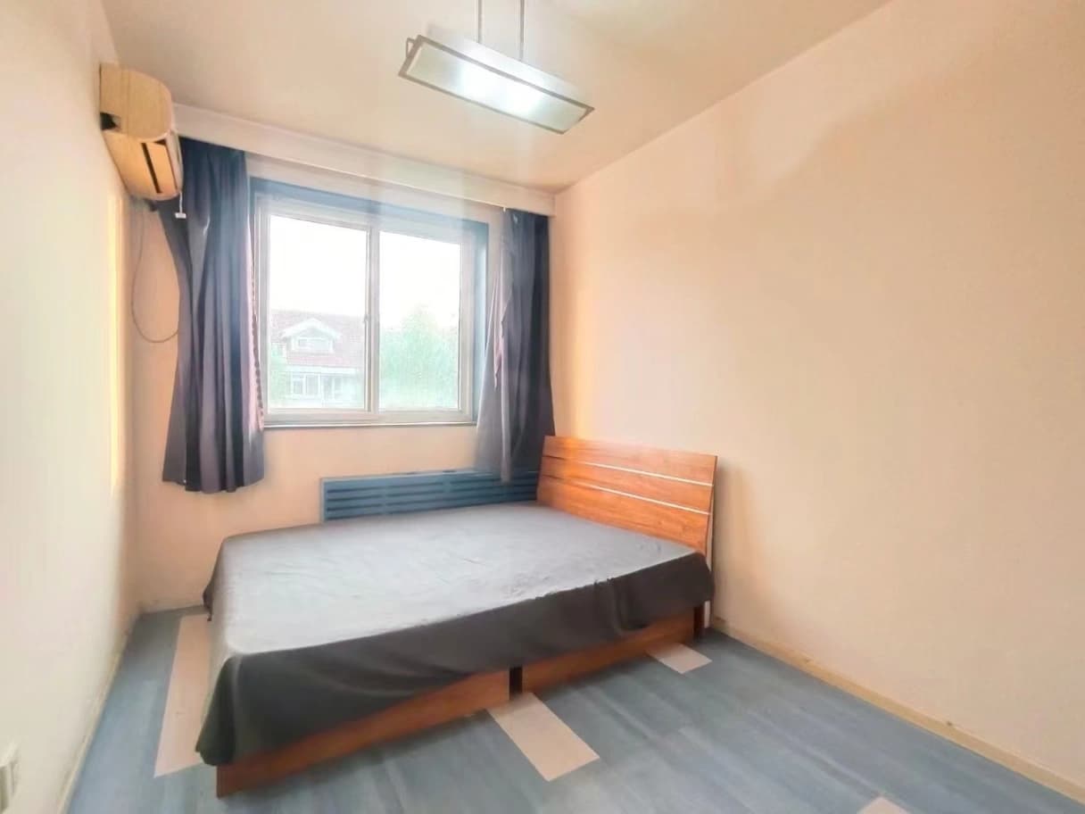 NCEPU, Yunquyuan, 1 Bdr, Well Lighted, Near Subway, Share House