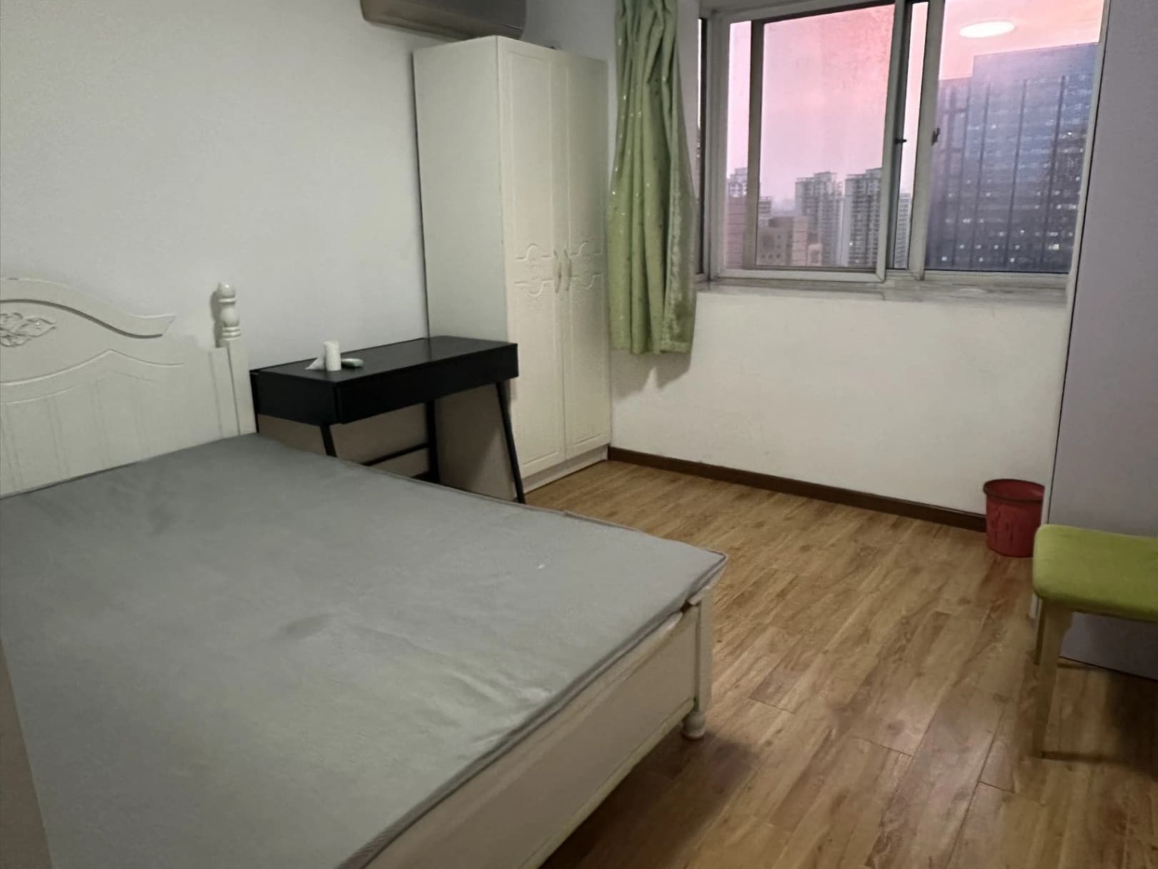 Shuangjing, Guangqu Garden, Master Bdr, High Floor, Fully Furnished, Share House